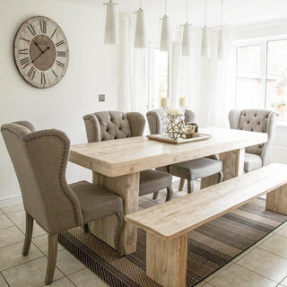 CUSTOMER FOCUS: VERSATILE UPHOLSTERED CHAIRS