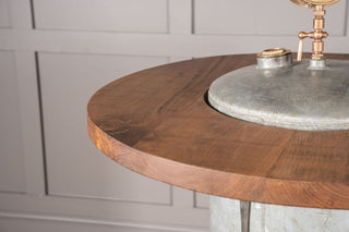 Industrial Riveted Pressure Gauge Table