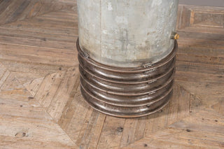Industrial Riveted Pressure Gauge Table
