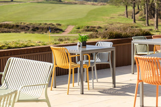 California Outdoor Garden Table