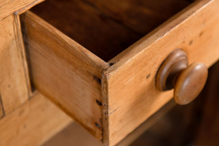 close-up-of-pine-drawers