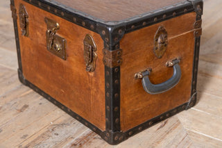 vintage-wooden-storage-trunk