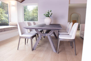 holburn-table-with-calais-chairs