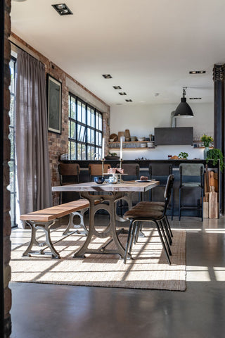 princeton-chairs-around-dining-table-in-home