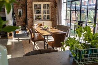 dining-bench-in-home