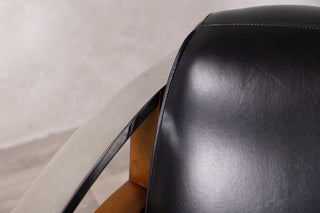 black-carter-chair-backrest