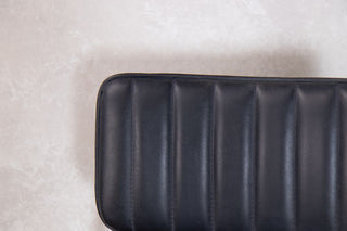 hammerwich-stool-black-backrest