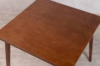 Hadley Square Restaurant Dining Table