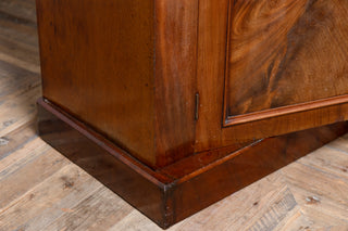 Classic Victorian Mahogany Chiffoniere Sideboard