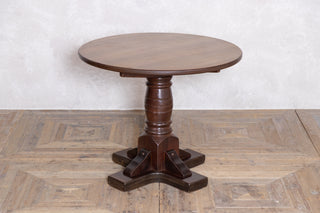 Wooden Bar and Pub Tables with Classic Designs