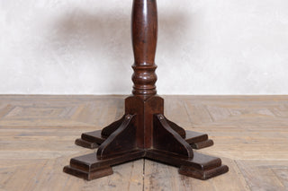 Wooden Bar and Pub Tables with Classic Designs