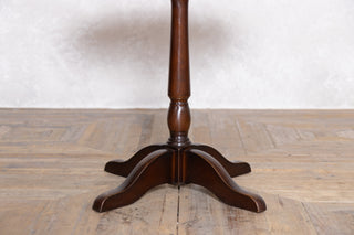 Wooden Bar and Pub Tables with Classic Designs