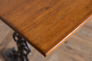 Wooden Bar and Pub Tables with Classic Designs