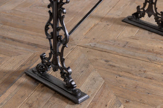 Wooden Bar and Pub Tables with Classic Designs