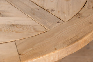 Round Pine Table