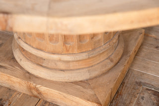 Round Pedestal Pine Table