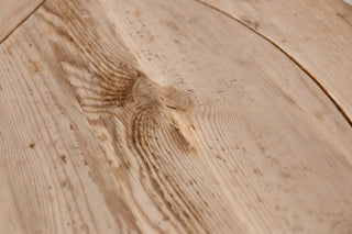 Round Pedestal Pine Table