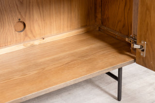 Ashfield Ribbed 2 Door Sideboard with Drawers