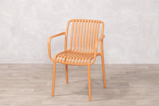 California Garden Outdoor Café Table Set with Maldives Chairs