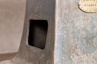 Large Posing Dining Restaurant Feature Table