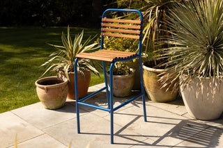 blue-stool-lifestyle