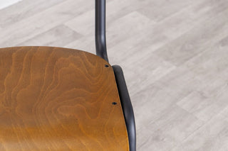 black-luxor-chair-seat