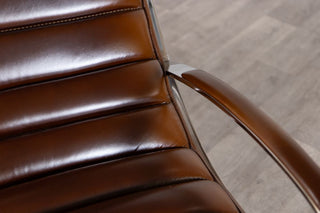 brown-chair-detail
