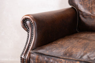 marriot-leather-armchair-vintage-brown-arm