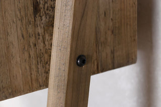 metal-detail-close-up