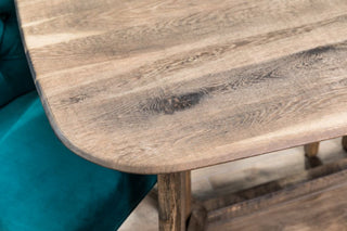 oak-table-top-detail