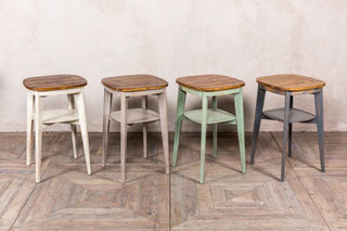 shabby-chic-small-pub-table