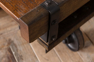 Corner Close Up