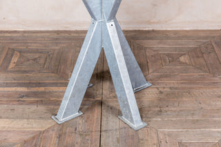 galvanised-steel-base