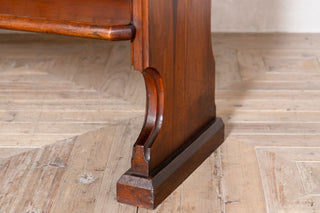 vintage-pitch-pine-church-pew-1266