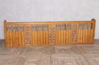 church-pew-frontage