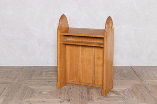 vintage-solid-oak-front-of-house-lectern-rear