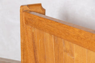 solid-english-oak-church-pew-close-up
