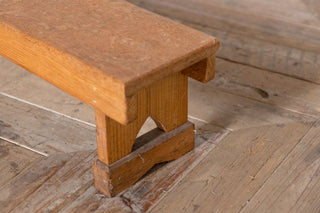 small-vintage-oak-kneeling-step