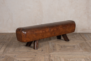 vintage-pommel-horse