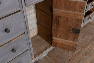 vintage-multi-drawered-sideboard-close-up