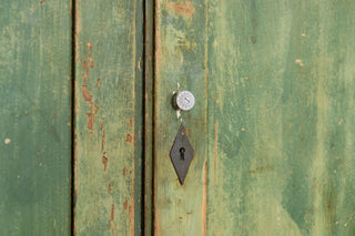 vintage-pine-storage-cupboard-handle