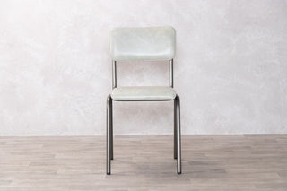 shoreditch-restaurant-cafe-chairs-white-front