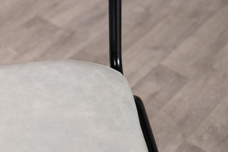 shoreditch-chair-concrete-seat