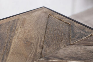 tiverton-rectangle-coffee-table-silverback-top-detail