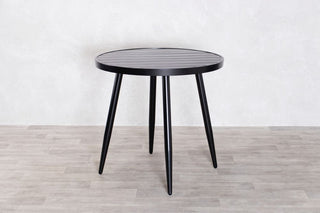 vienna-outdoor-table