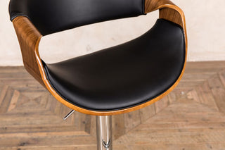 adjustable bar stools with backs