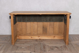 solid-english-oak-altar-rear
