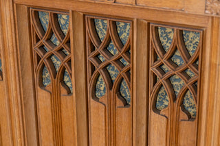solid-english-oak-altar-carvings
