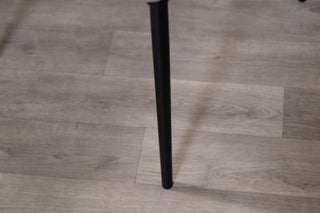 amelia-light-grey-leg