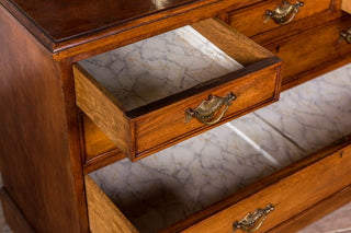 antique dressing table